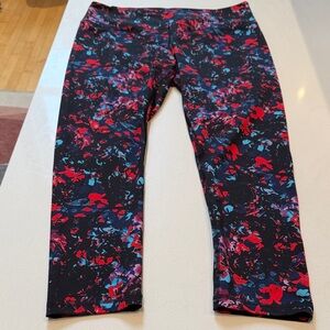 Z by Zella High Waisted 7/8 Patterned Leggings, Black, Size L